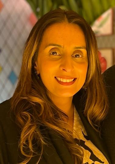 Portrait of Rupali Dhatt, Trustee